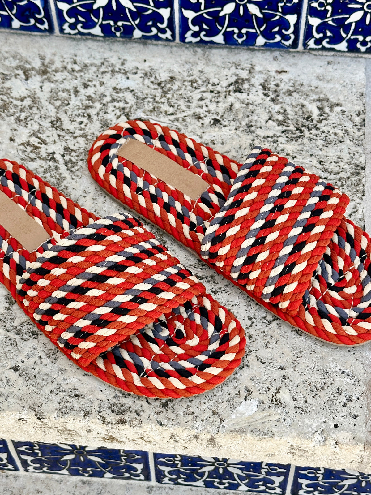 SUNNY-LADYBIRD RED vegan rope slide