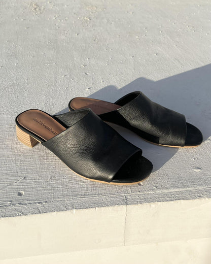SOLIEL - BLACK