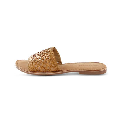 salt+umber Handwoven Leather Sandal in our signature open weave leather. Open weave design with slip-on style and our natural buff leather insole for maximum comfort. made in India